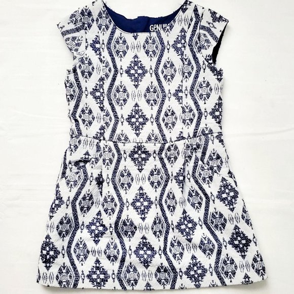 Genuine Kids From OshKosh B'gosh Jacquard Romper Dress White & Navy Blue Size 4T - Picture 3 of 12